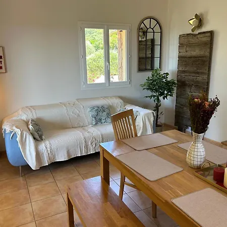 Vakantiehuis A Machja 16 Monacia-d'Aullene